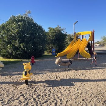 Chet Huffman Park - Parks Near Me - Baker, California