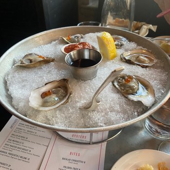 Vinatería - oysters - Italian Near Me - New York, New York Vinatería - oysters - Italian Near Me - New York, New York