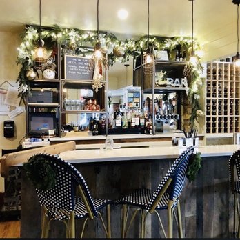 Bin 303 - Cute bar! - New American Near Me - Rockwall, Texas