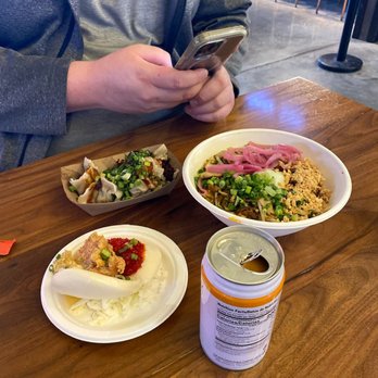 Lil Dumplings Noodle Bar - Ramen Near Me - Indianapolis, Indiana