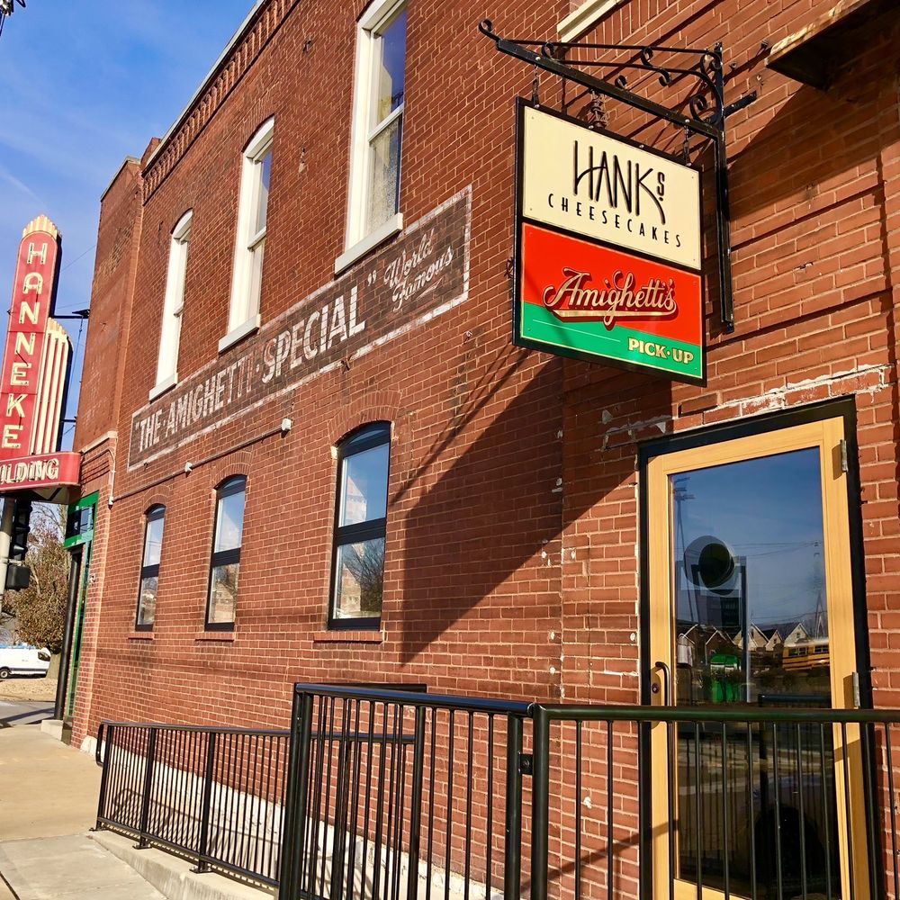 Amighettis - the front of a brick building - Italian Near Me - Saint Louis, Missouri