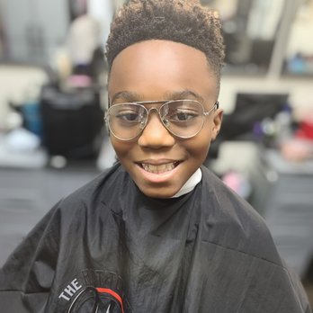 The Hot Towel Tx - Boy's cut with sponge - Barbers Near Me - Houston, Texas The Hot Towel Tx - Boy's cut with sponge - Barbers Near Me - Houston, Texas