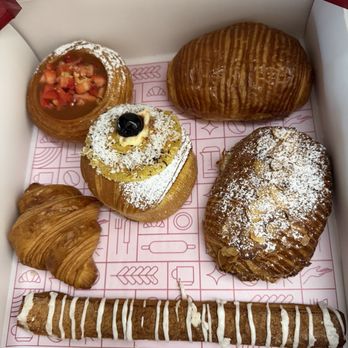 Love Croissants - Strawberry Guava Tart, pineapple upside down cake, Chocolate Almond, Pain au Chocolat, plain - Bakeries Near Me - Houston, Texas