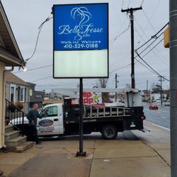 Giovanni's Signs - Illuminated Pole sign