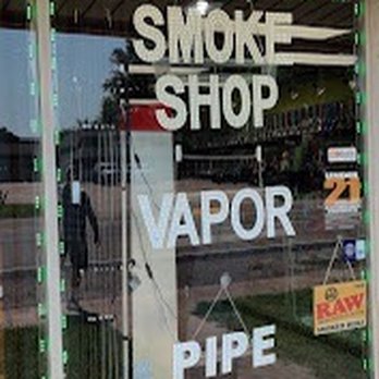 Smoke Center - Storefront Window - Vape Shops Near Me - Mineola, Texas Smoke Center - Storefront Window - Vape Shops Near Me - Mineola, Texas
