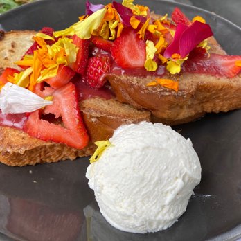 Sugar and Scribe - Brioche French Toast - Bakeries Near Me - La Jolla, California Sugar and Scribe - Brioche French Toast - Bakeries Near Me - La Jolla, California