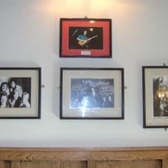 The Clissold Arms - kinks at clissold arms - Pubs Near Me - London, XGL The Clissold Arms - kinks at clissold arms - Pubs Near Me - London, XGL
