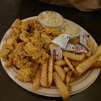 Cremeland Drive In - Clam plate - Ice Cream & Frozen Yogurt Near Me - Manchester, New Hampshire