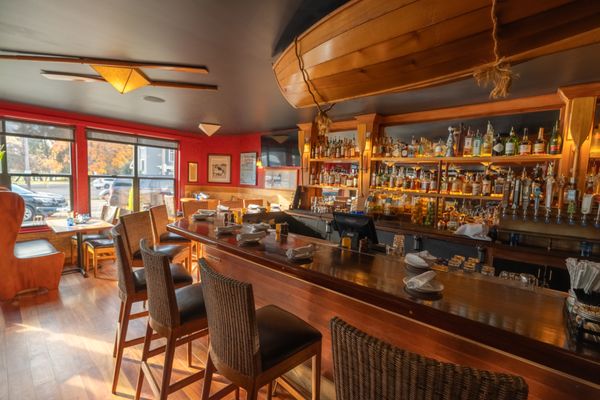 Duke's Seafood Greenlake by null