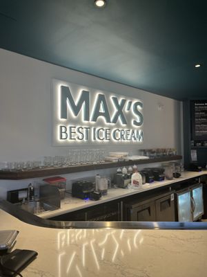 Max's Best Ice Cream by null