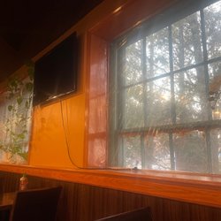 Pho 11 - Windows with Saran Wrap. For insulation?