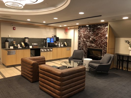 Club Quarters Hotel World Trade Center, New York by null
