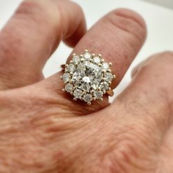 Formia Design - Custom engagement ring with cushion cut diamond halo ring!