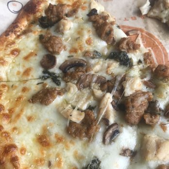 Blaze Pizza - Pizza Near Me - South Pasadena, California Blaze Pizza - Pizza Near Me - South Pasadena, California