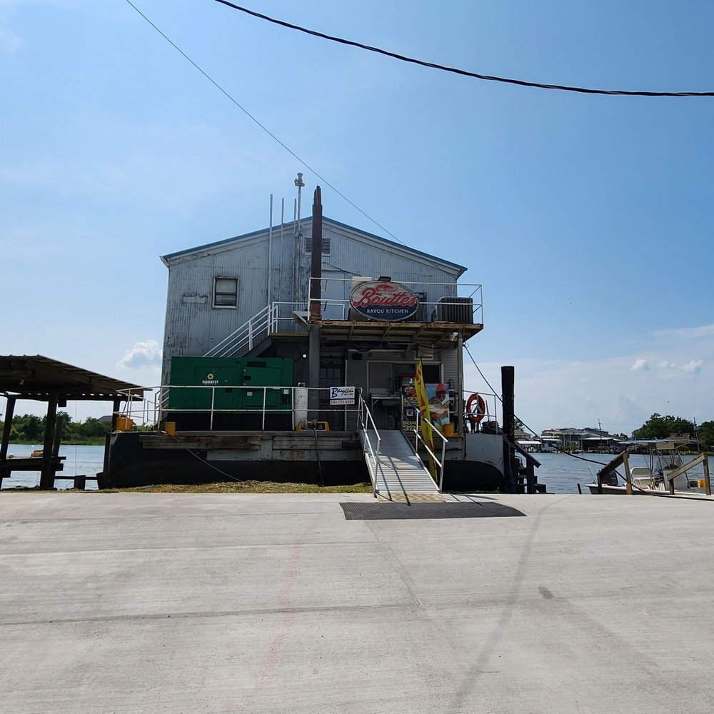 Boutte's Bayou Restaurant - Front - Cajun/Creole Near Me - Lafitte, Louisiana