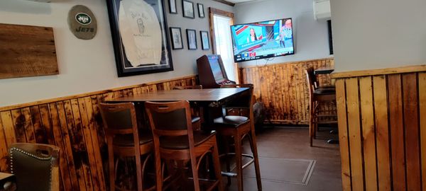 Del's Bar & Grill by null