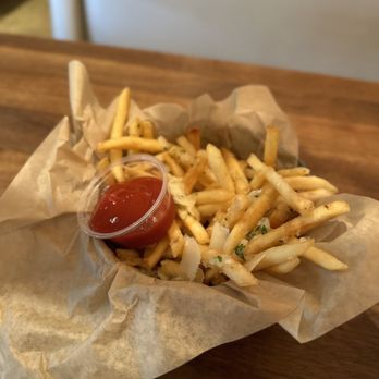 Sweet T's Restaurant + Bar - Fries added on garlic permesean - Southern Near Me - Windsor, California