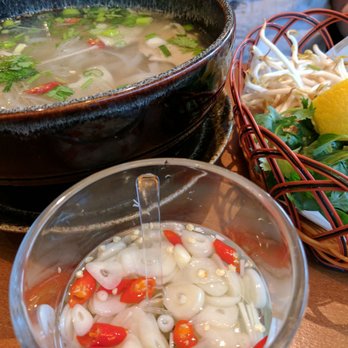 Yin Yang - Vietnamese Near Me - Hamburg, HH