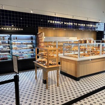 Paris Baguette - Bakeries Near Me - Clifton, New Jersey Paris Baguette - Bakeries Near Me - Clifton, New Jersey