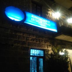 Edebiyat ve Sanat Severler Lokali