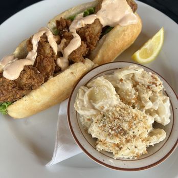 Big Oyster Brewery - Famous Fried Oyster Po'Boy - Breweries Near Me - Lewes, Delaware Big Oyster Brewery - Famous Fried Oyster Po'Boy - Breweries Near Me - Lewes, Delaware