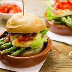 Webnutri Nutritionist - Lifestyle clinic + Sculpting - Eat your bread and get healthier and lighter too!