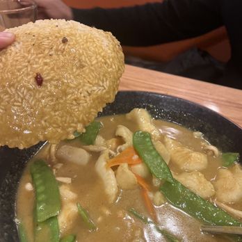 Peter Chang - Curry Seafood and Rice Cracker - Szechuan Near Me - Arlington, Virginia