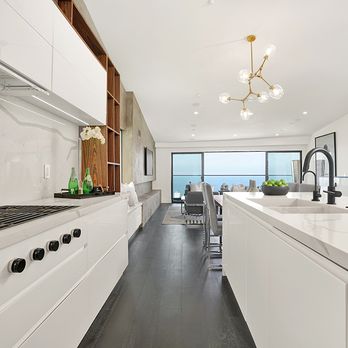 Pacific Staging - Interior Design Near Me - Costa Mesa, California