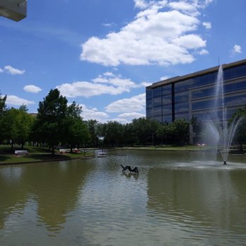 Texas Sculpture Garden - Lovely day with slot of art to look at - Parks Near Me - Frisco, Texas