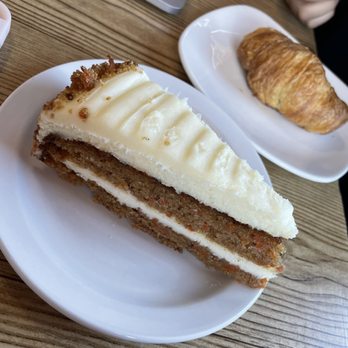 901 Columbus Cafe - Carrot cake - Cafes Near Me - San Francisco, California 901 Columbus Cafe - Carrot cake - Cafes Near Me - San Francisco, California