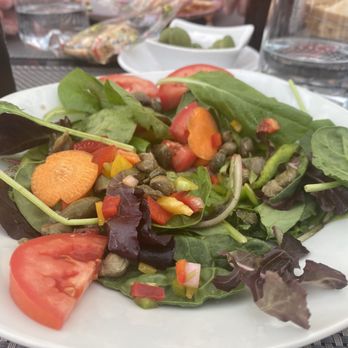 La Antigua - Mixed salad and Flamenquin - Cafeteria Near Me - Córdoba, Colorado