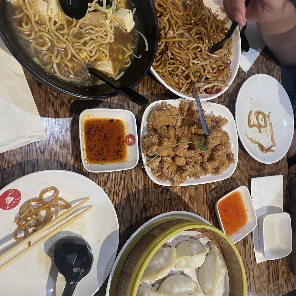 Vegetarian ramen, vegetarian dumplings, vegetable chow mein, popcorn chicken Vegetarian ramen, vegetarian dumplings, vegetable chow mein, popcorn chicken