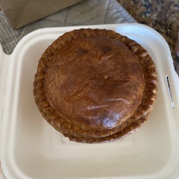 Pleasant House Pub - Steak and Ale Pie - British Near Me - Chicago, Illinois Pleasant House Pub - Steak and Ale Pie - British Near Me - Chicago, Illinois