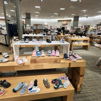 Nordstrom Galleria at Roseville - Kids Shoe Dept - Department Stores Near Me - Roseville, California