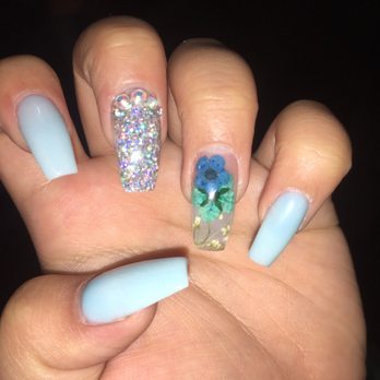 Lush Lyfe Studio - Embedded flowers! - Nail Technicians Near Me - Burlingame, California