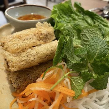 Le Soleil - Crispy Lattice Rolls - Vietnamese Near Me - San Francisco, California