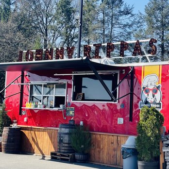 Johnny Rippas - Food Trucks Near Me - Dayton, New Jersey