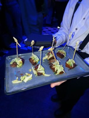 Signature Steak by null