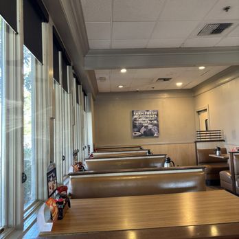 IHOP - Clean Restaurant - Breakfast & Brunch Near Me - Knoxville, Tennessee IHOP - Clean Restaurant - Breakfast & Brunch Near Me - Knoxville, Tennessee