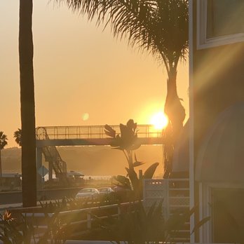 Sunsets Bar - American Near Me - Capistrano Beach, California Sunsets Bar - American Near Me - Capistrano Beach, California