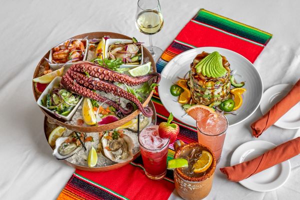 Simar Seafood Cocina by null