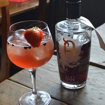 The Chequer Inn, Ash - Gins at their best - Pubs Near Me - Ash, KEN The Chequer Inn, Ash - Gins at their best - Pubs Near Me - Ash, KEN