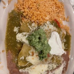 #29. Enchiladas Verdes de Pollo Combo