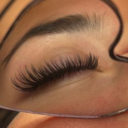 Wispy Lashes