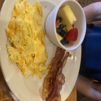 Cracker Barrel Old Country Store - American Near Me - Buckeye, Arizona