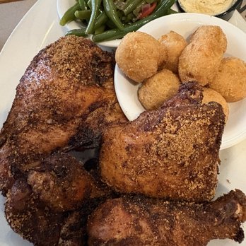 Hideaway Bar & Grill - Smoked fried chicken - Bars Near Me - Wilmington, Delaware Hideaway Bar & Grill - Smoked fried chicken - Bars Near Me - Wilmington, Delaware