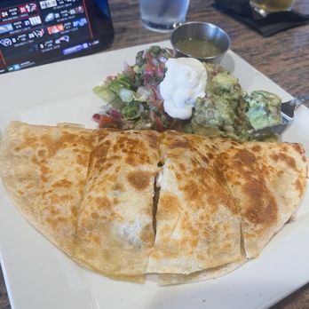 Knolls - Grilled Cheese Quesadilla with Chicken - Lounges Near Me - Laguna Niguel, California