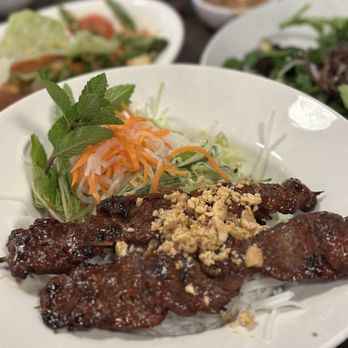 Brothers Bistro - Vietnamese Near Me - Springfield, Virginia Brothers Bistro - Vietnamese Near Me - Springfield, Virginia