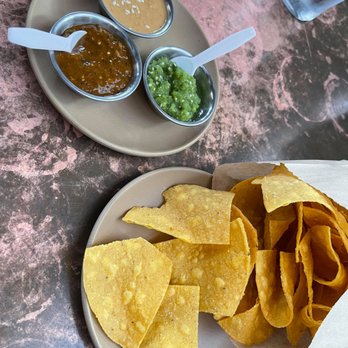 Minero - Chips and salsa trio - Mexican Near Me - Atlanta, Georgia