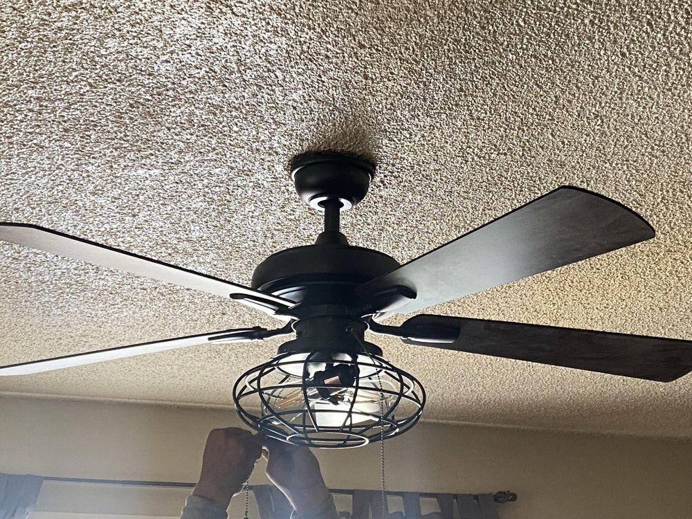 Slide of Gus's Electrical Services